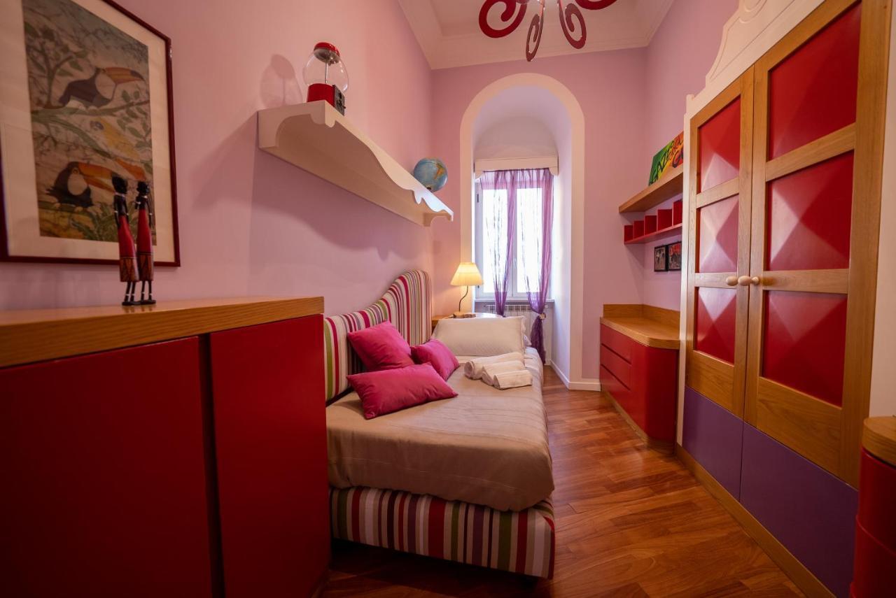 Casa Sofia Apt نابولي المظهر الخارجي الصورة
